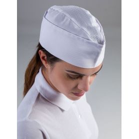 Hat with mesh top. Washable at 40°C.  Made in Italy. Made in Italy. Color Italian